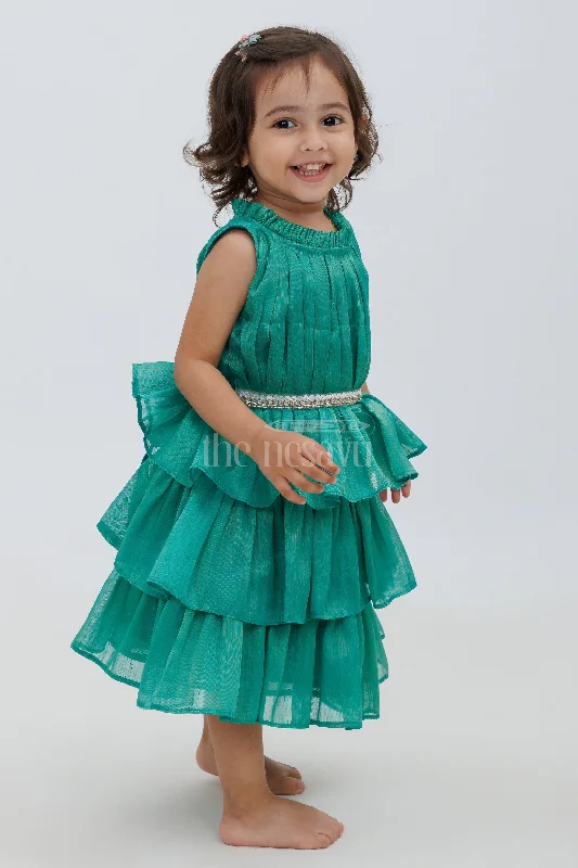 Bold Fashion Elegant Party Dress for Girls in Green